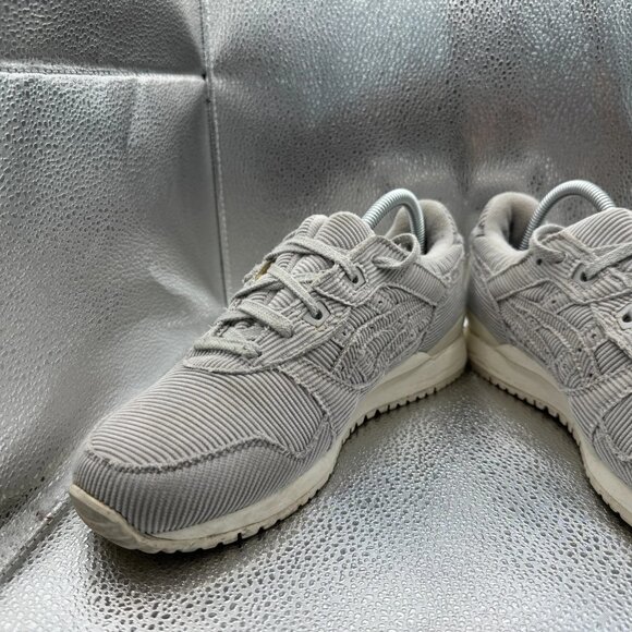 Size 9 Asics Gel Lyte 3‎ Womens Corduroy Oyster Grey Athletic Sneaker 1202A076 - Picture 4 of 12